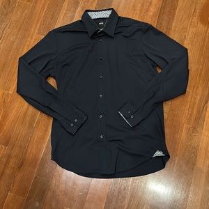 Hugo Boss NWOT regular fit button up shirt size M